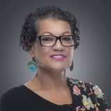 سامية عبدالرزاق / متوفاه